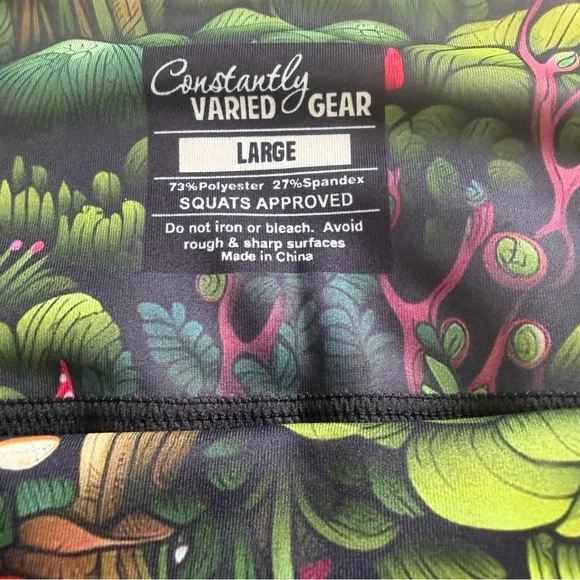 CVG Women's Leggings, enchanted forest pattern, Sz L - Picture 3 of 4